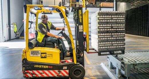 Manager supply chain